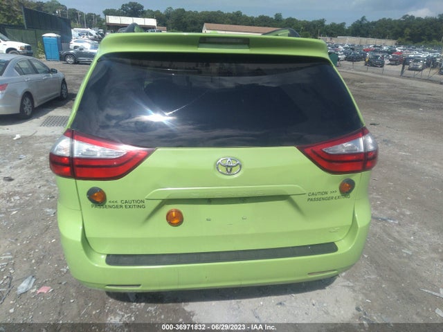 Toyota Sienna Le 8 Passenger 2017 5TDKZ3DCXHS809146 Image 15
