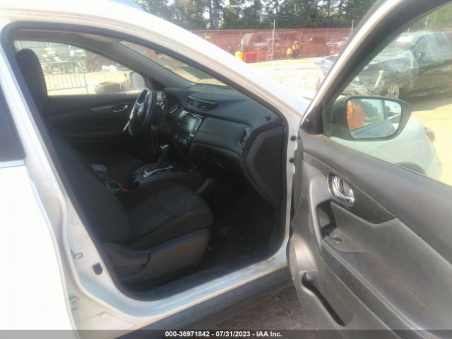 5N1AT2MV0JC793812 Nissan ROGUE SV