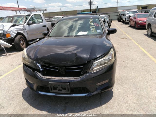 1HGCR3F92FA026212 Honda Accord Sedan Touring
