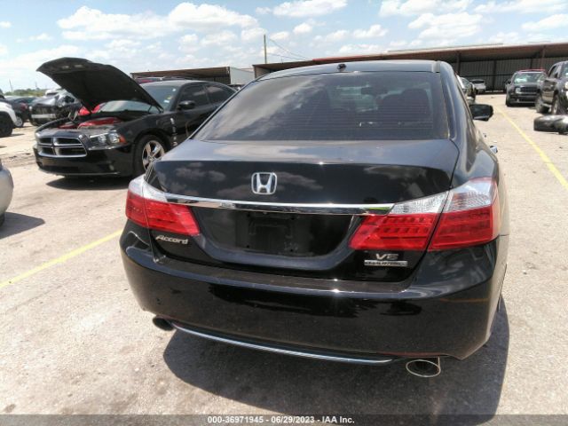 1HGCR3F92FA026212 Honda Accord Sedan Touring