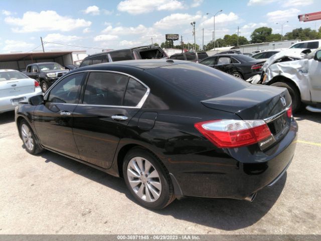 1HGCR3F92FA026212 Honda Accord Sedan Touring