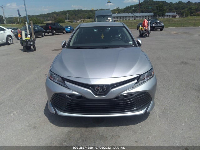 2020 TOYOTA CAMRY LE VIN: 4T1C11AK5LU924135