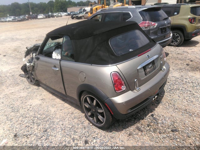 2008 MINI COOPER CONVERTIBLE S VIN: WMWRH33598TU80877