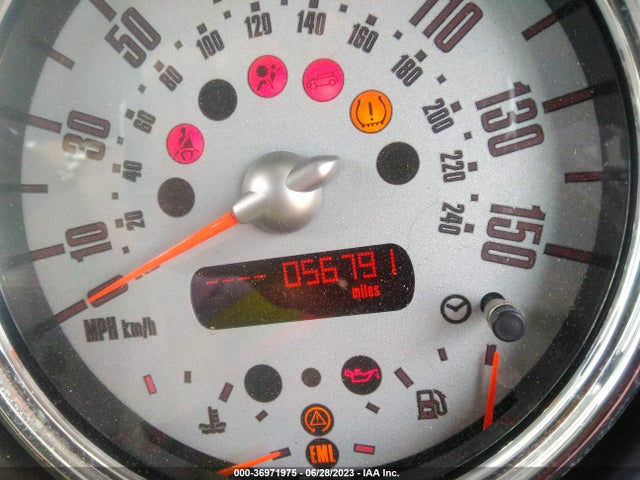2008 MINI COOPER CONVERTIBLE S VIN: WMWRH33598TU80877