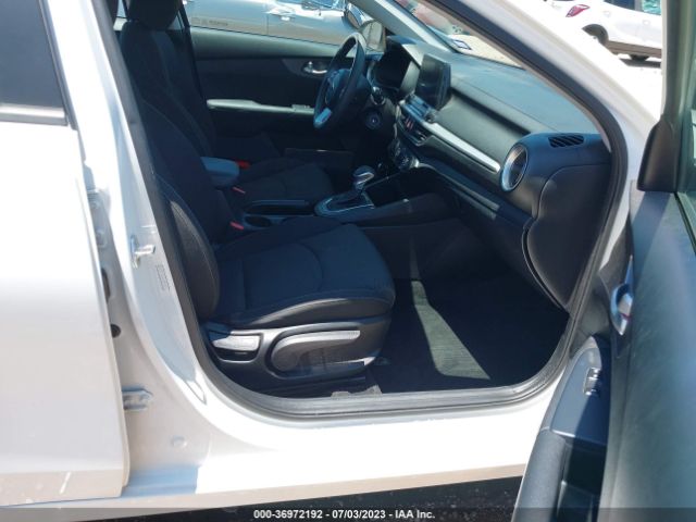 3KPF24AD4LE240368 KIA Forte Lxs