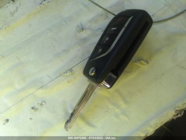 5YFEPMAEXMP148476 Toyota COROLLA LE