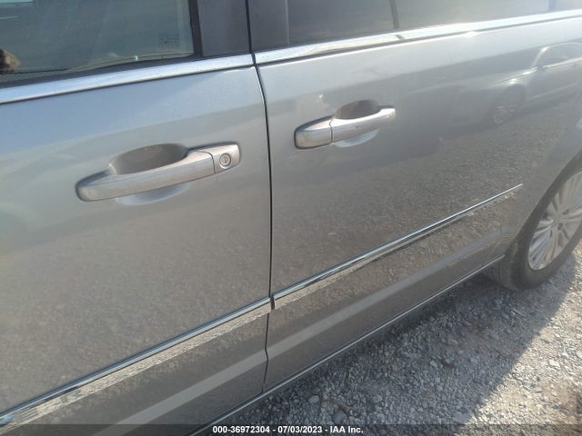 2C4RC1CG1FR646563 Chrysler Town & Country Touring-l