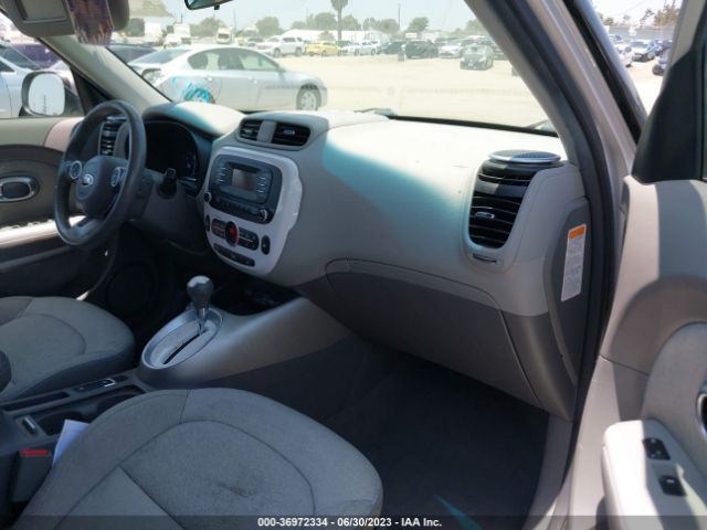 KNDJP3AE6G7017317 KIA SOUL EV