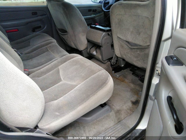 2005 GMC YUKON SLE VIN: 1GKEC13V45J228079
