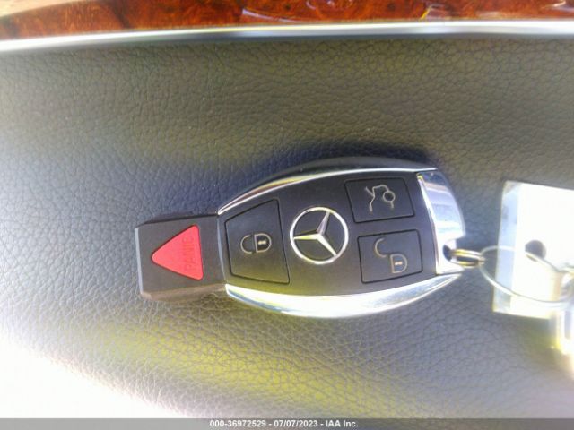 WDDUG8FB3FA151055 Mercedes-Benz S-class S 550