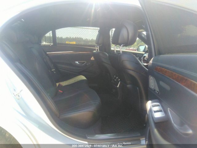WDDUG8FB3FA151055 Mercedes-Benz S-class S 550