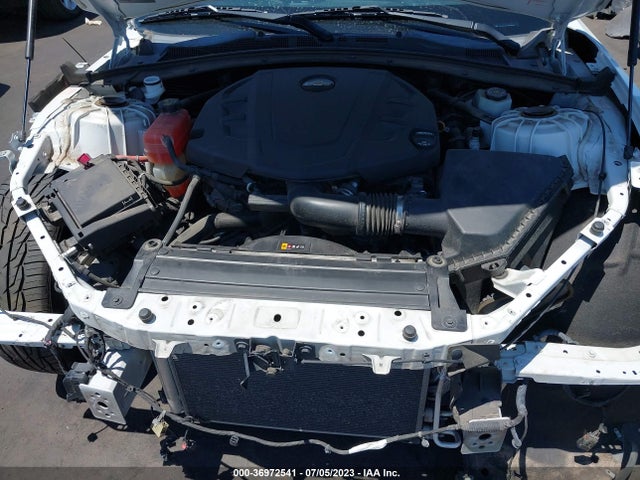 Chevrolet Camaro 2lt 2016 1G1FD1RS9G0138938 Image 17