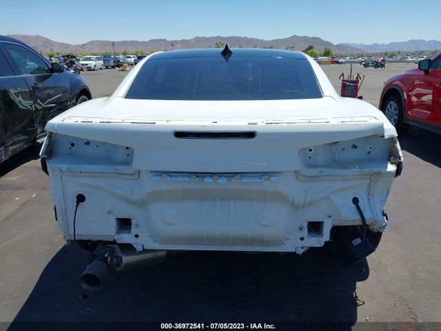 Chevrolet Camaro 2lt 2016 1G1FD1RS9G0138938 Image 9
