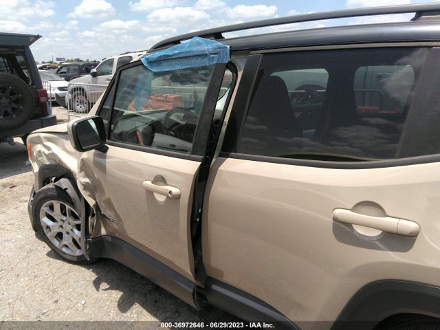 ZACCJABT0FPB50992 Jeep Renegade Latitude