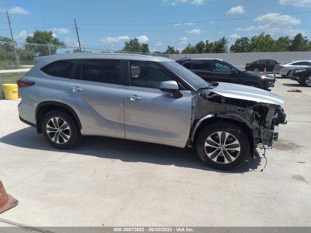 Toyota Highlander Limited 2023 5TDKDRAH3PS037041 Image 14