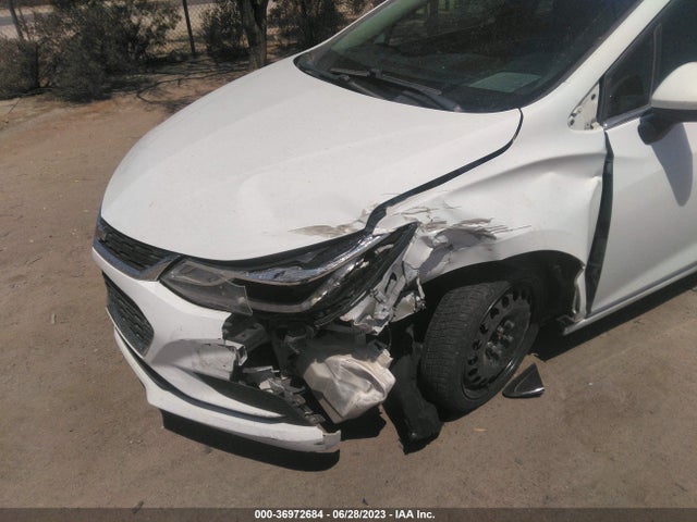 Chevrolet CRUZE LT 2016 1G1BE5SM7G7274782 Image 7