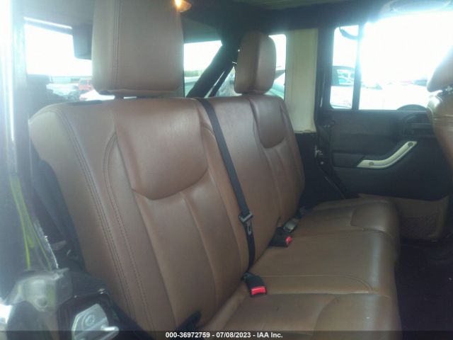 1C4BJWEG3EL257335 Jeep Wrangler Unlimited Sahara