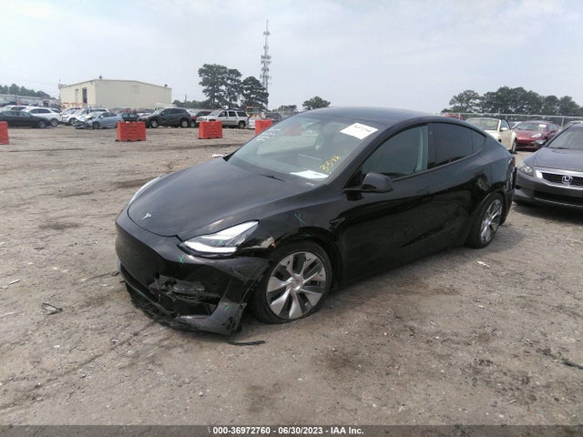 Tesla Model Y Long Range 2023 7SAYGDEE5PA053346 Image 2