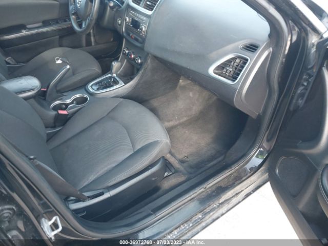 1C3CDZAB9EN131500 Dodge AVENGER SE