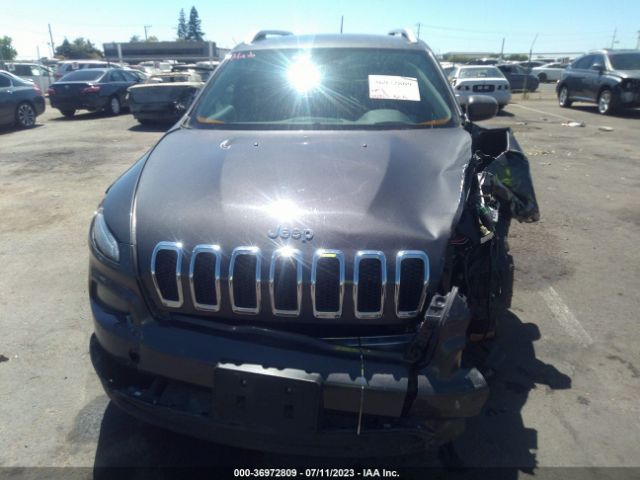 1C4PJLCB9FW517314 Jeep Cherokee Latitude