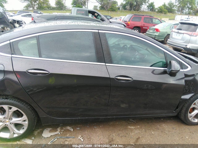 Chevrolet Cruze Premier 2017 1G1BF5SMXH7176070 Image 13