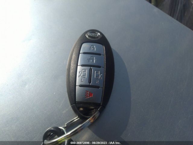 JN8AE2KP1H9170374 Nissan Quest Sv
