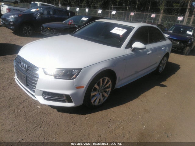 WAUDNAF49JN001443 Audi A4 Premium/tech Premium