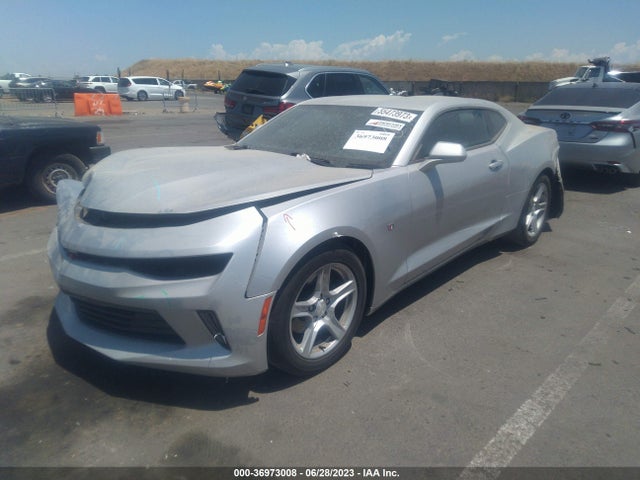 Chevrolet Camaro 1lt 2016 1G1FB1RS6G0182675 Image 2