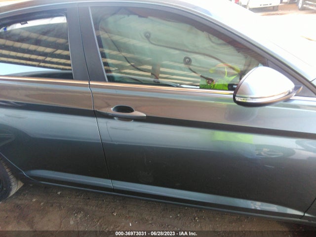 3VWG57BU4KM040992 Volkswagen Jetta Sel Premium