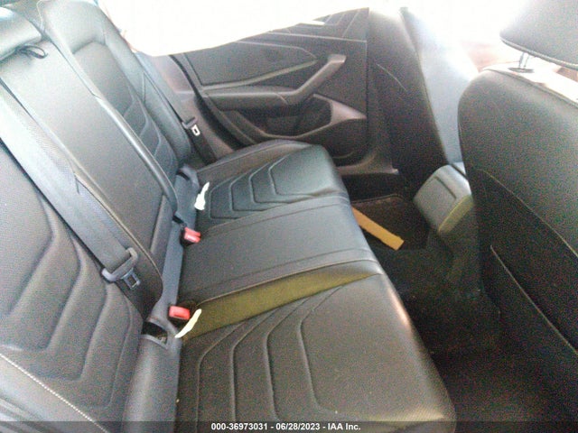 3VWG57BU4KM040992 Volkswagen Jetta Sel Premium
