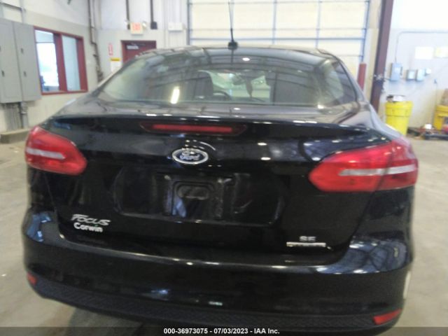 1FADP3F25FL294015 Ford FOCUS SE