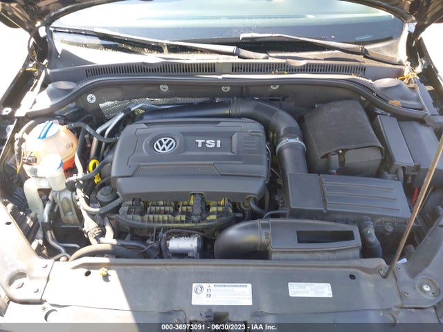 3VWD17AJ1EM416784 Volkswagen Jetta Sedan Se
