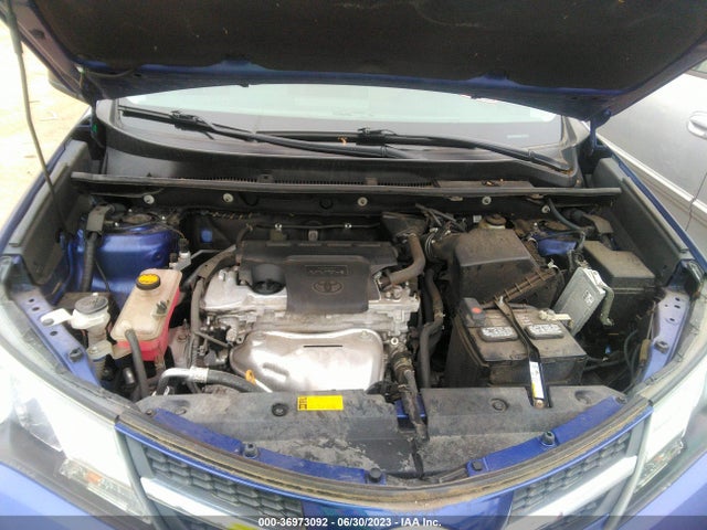 Toyota RAV4 LE 2015 2T3BFREV8FW323975 Image 16