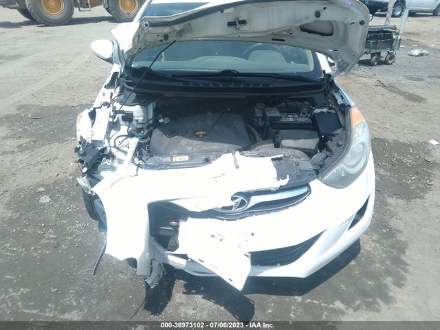 2013 HYUNDAI ELANTRA GLS VIN: 5NPDH4AE3DH228112