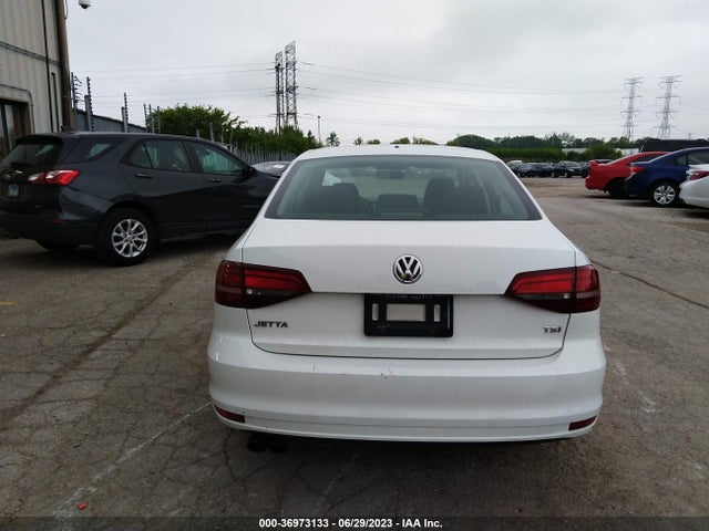 3VW2B7AJ2HM376126 Volkswagen Jetta 1.4t S