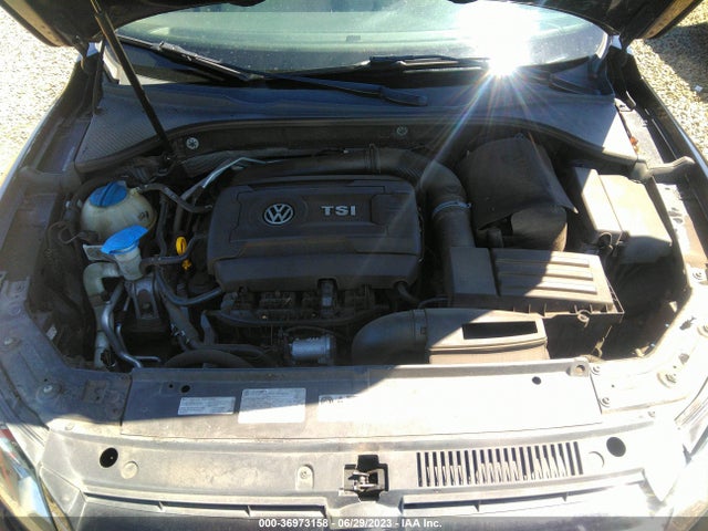 1VWAS7A38EC116534 Volkswagen Passat Wolfsburg Ed