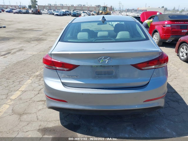 Hyundai ELANTRA SE 2017 5NPD84LFXHH154201 Image 15