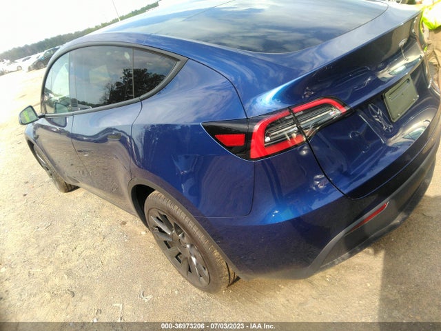 7SAYGDEE5PA106904 Tesla Model Y Long Range