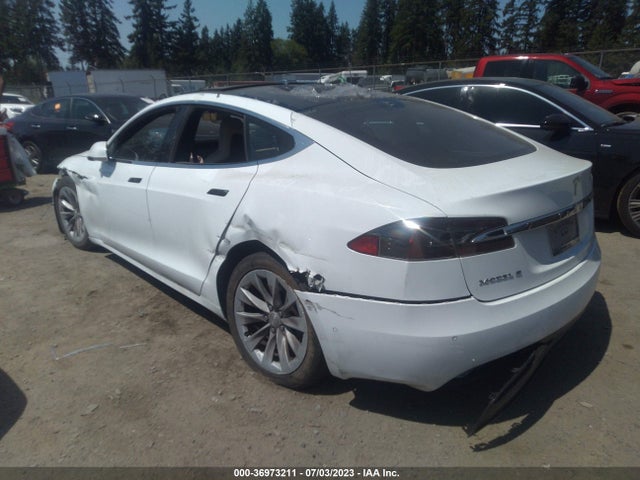 Tesla Model S 70 Kwh 2016 5YJSA1E14GF154543 Image 9