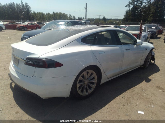 Tesla Model S 70 Kwh 2016 5YJSA1E14GF154543 Image 10