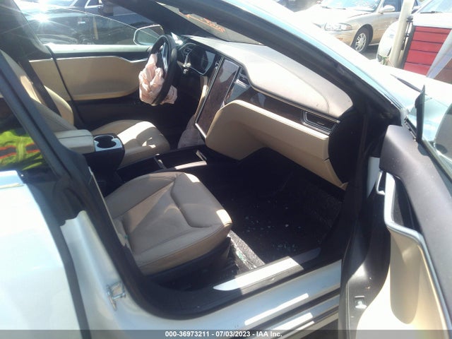 Tesla Model S 70 Kwh 2016 5YJSA1E14GF154543 Image 11