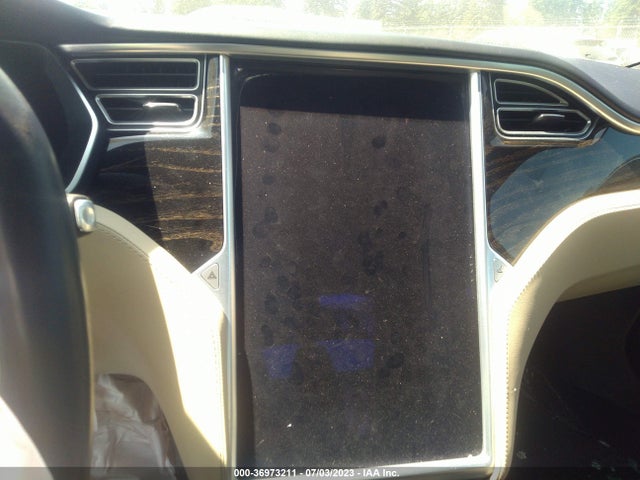 Tesla Model S 70 Kwh 2016 5YJSA1E14GF154543 Image 13