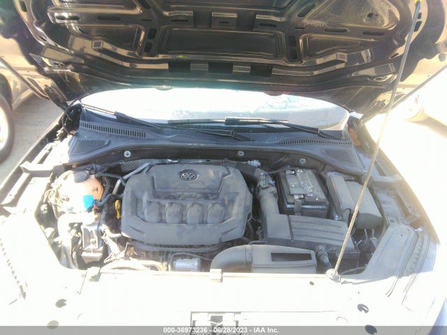 1VWSA7A3XMC008812 Volkswagen Passat 2.0t Se