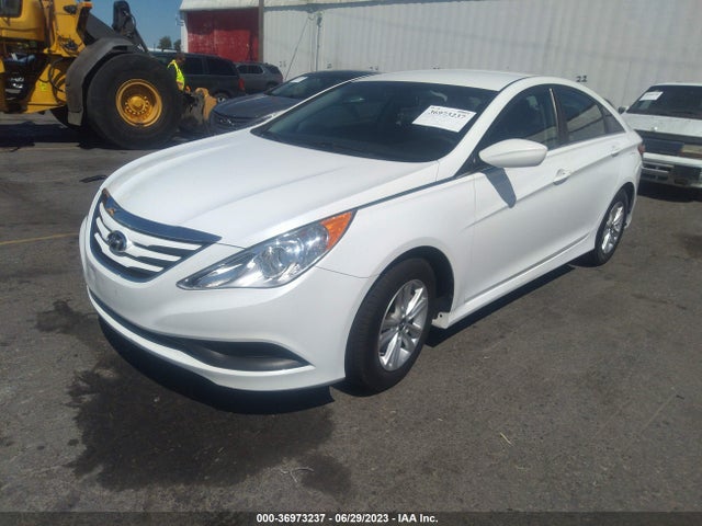 Hyundai SONATA GLS 2014 5NPEB4AC2EH901364 Image 2