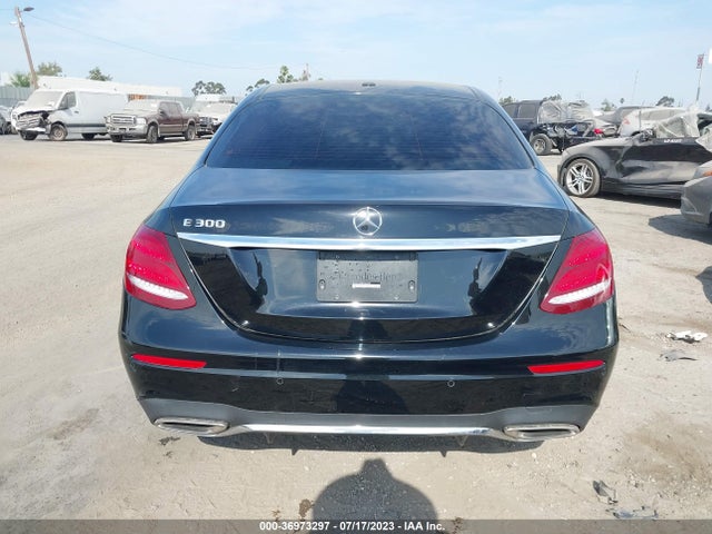Mercedes-Benz E-class E 300 2019 WDDZF4JB4KA562905 Image 9