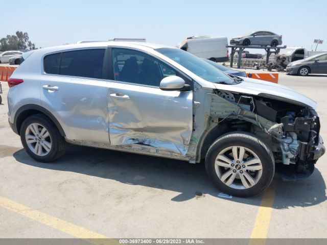 KNDPM3AC2J7336898 KIA Sportage Lx