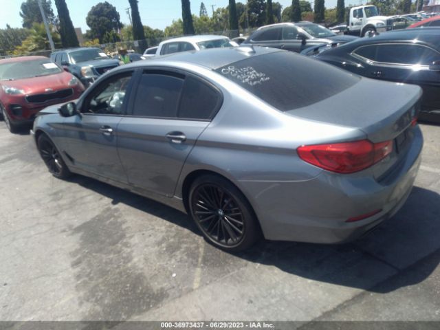 WBAJE5C50JWA93756 BMW 5 Series 540i