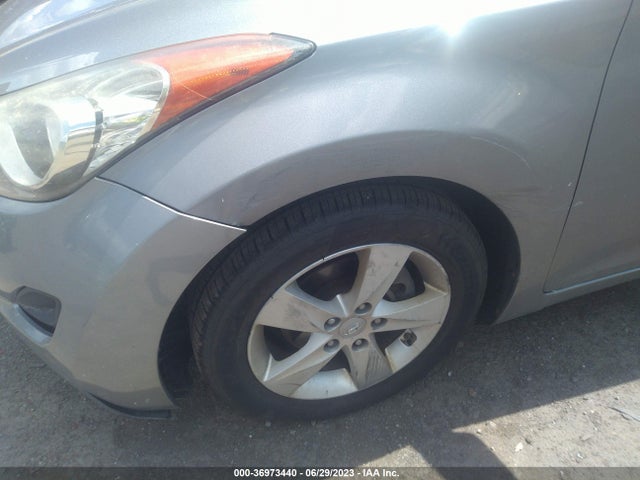 2011 HYUNDAI ELANTRA GLS VIN: KMHDH4AEXBU081320