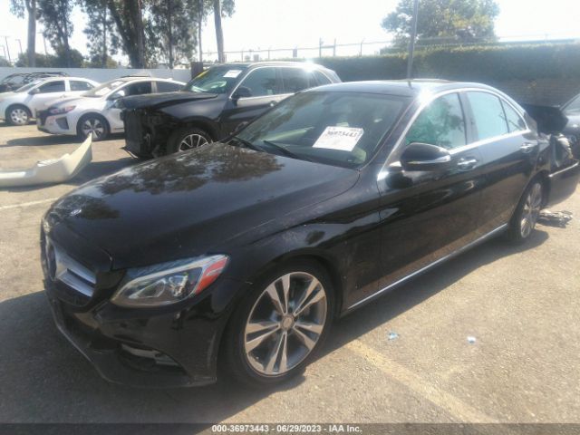55SWF4JB2FU095590 Mercedes-Benz C-class C 300