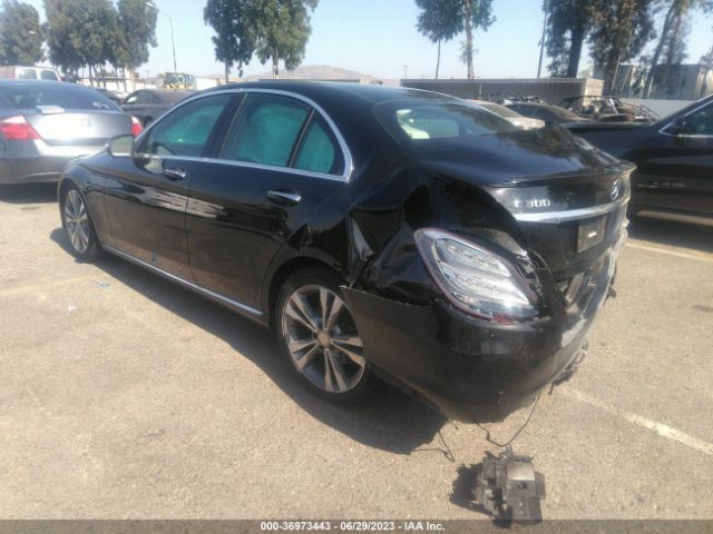 55SWF4JB2FU095590 Mercedes-Benz C-class C 300